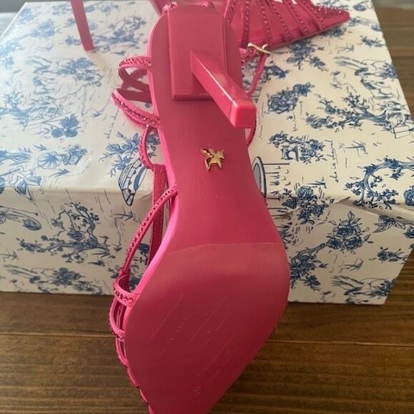 She is Cheval Chill Pill Punky Power Heels size 7.5 - Picture 2 of 5